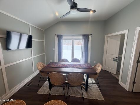 11 Hanifin Avenue Albany NY 12205