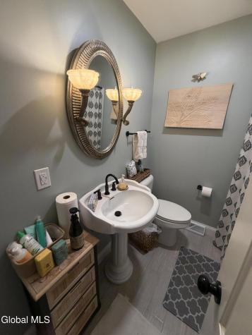 11 Hanifin Avenue Albany NY 12205