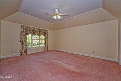 13 Cobble Hill Drive Gansevoort NY 12831