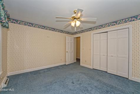 13 Cobble Hill Drive Gansevoort NY 12831