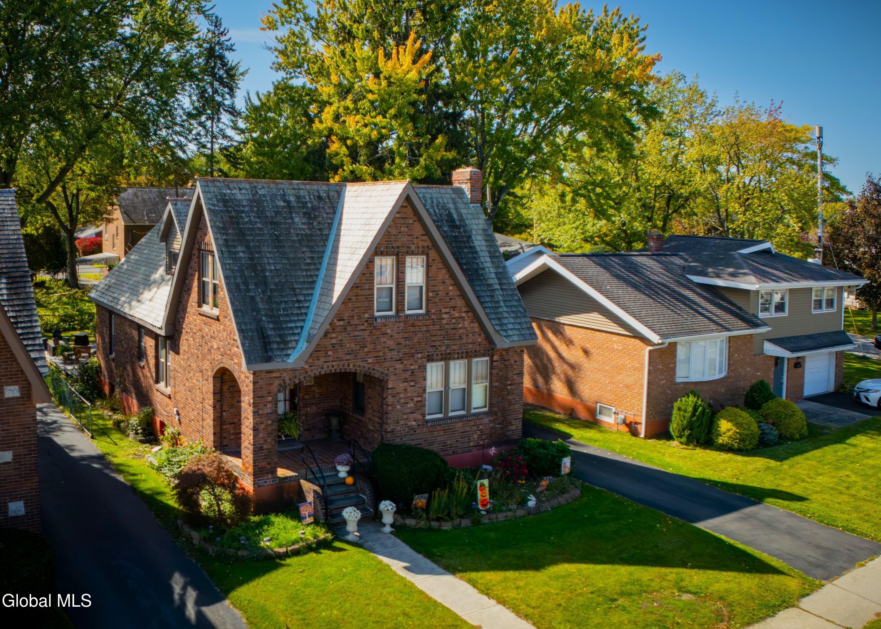 292 Whitehall Road Albany NY 12209