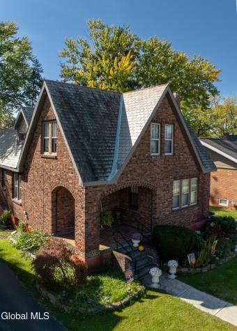 292 Whitehall Road Albany NY 12209