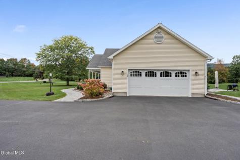 376 New Salem Road Voorheesville NY 12186