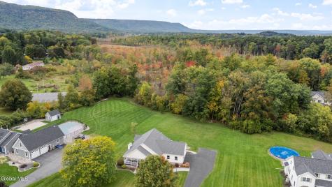376 New Salem Road Voorheesville NY 12186