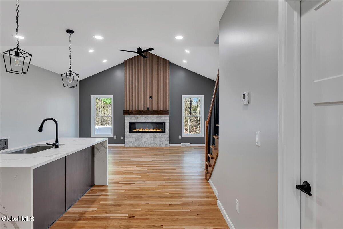 105 Diamond Place Schenectady NY 12306