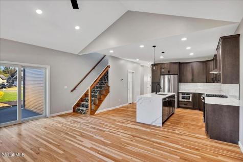105 Diamond Place Schenectady NY 12306