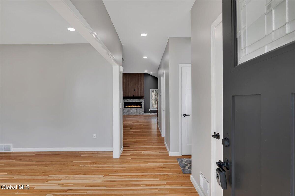 105 Diamond Place Schenectady NY 12306