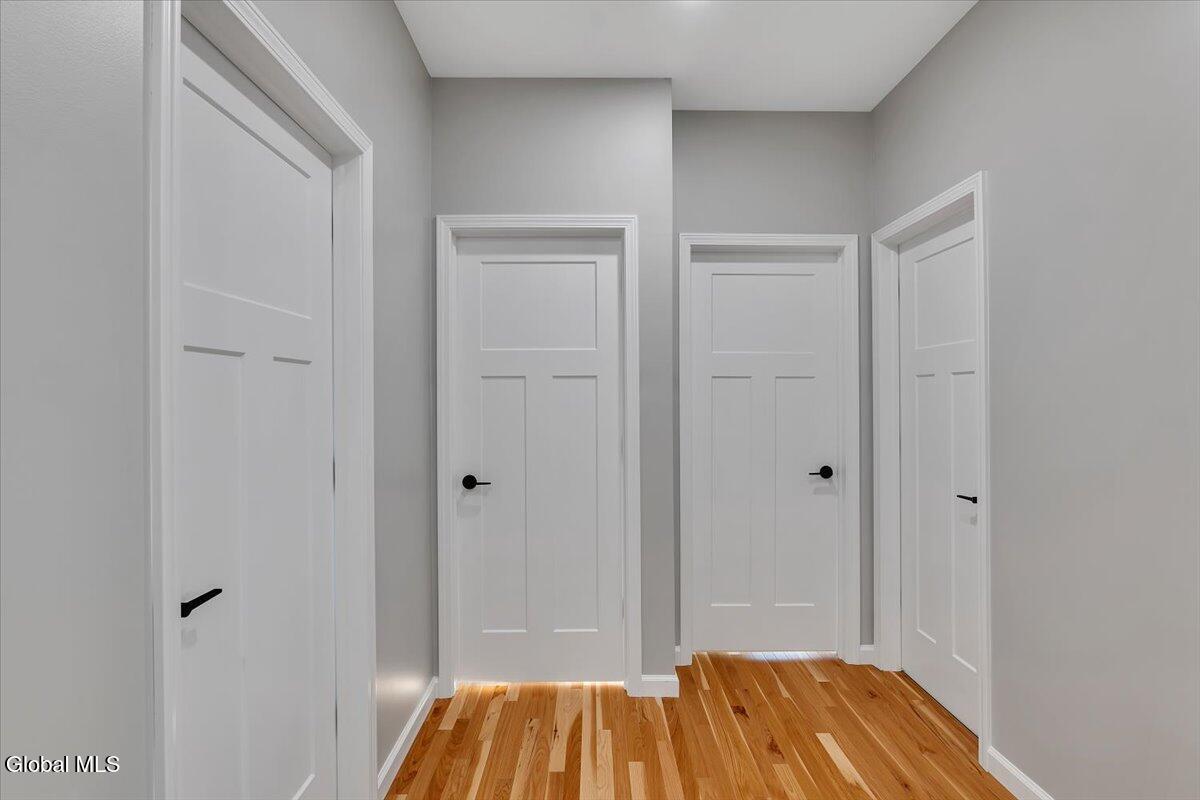 105 Diamond Place Schenectady NY 12306