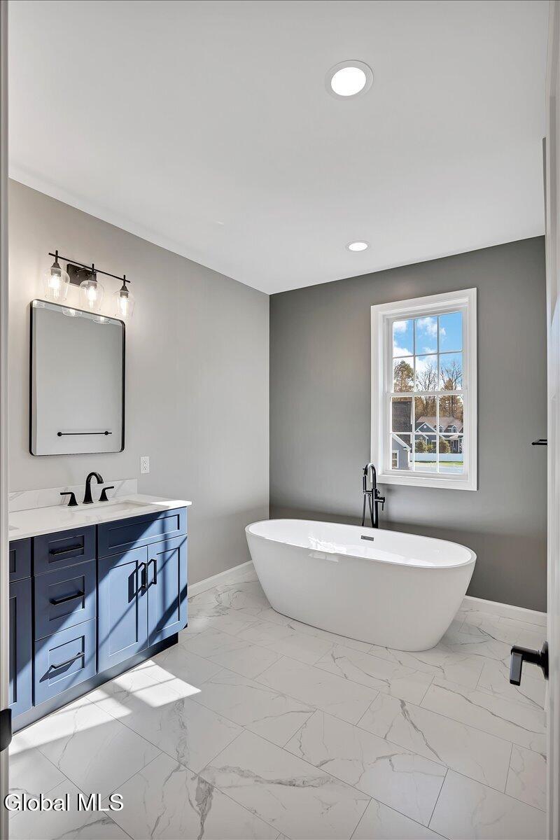 105 Diamond Place Schenectady NY 12306