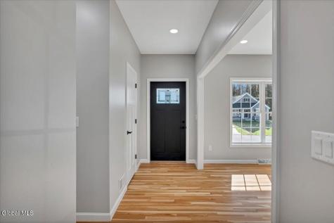 105 Diamond Place Schenectady NY 12306