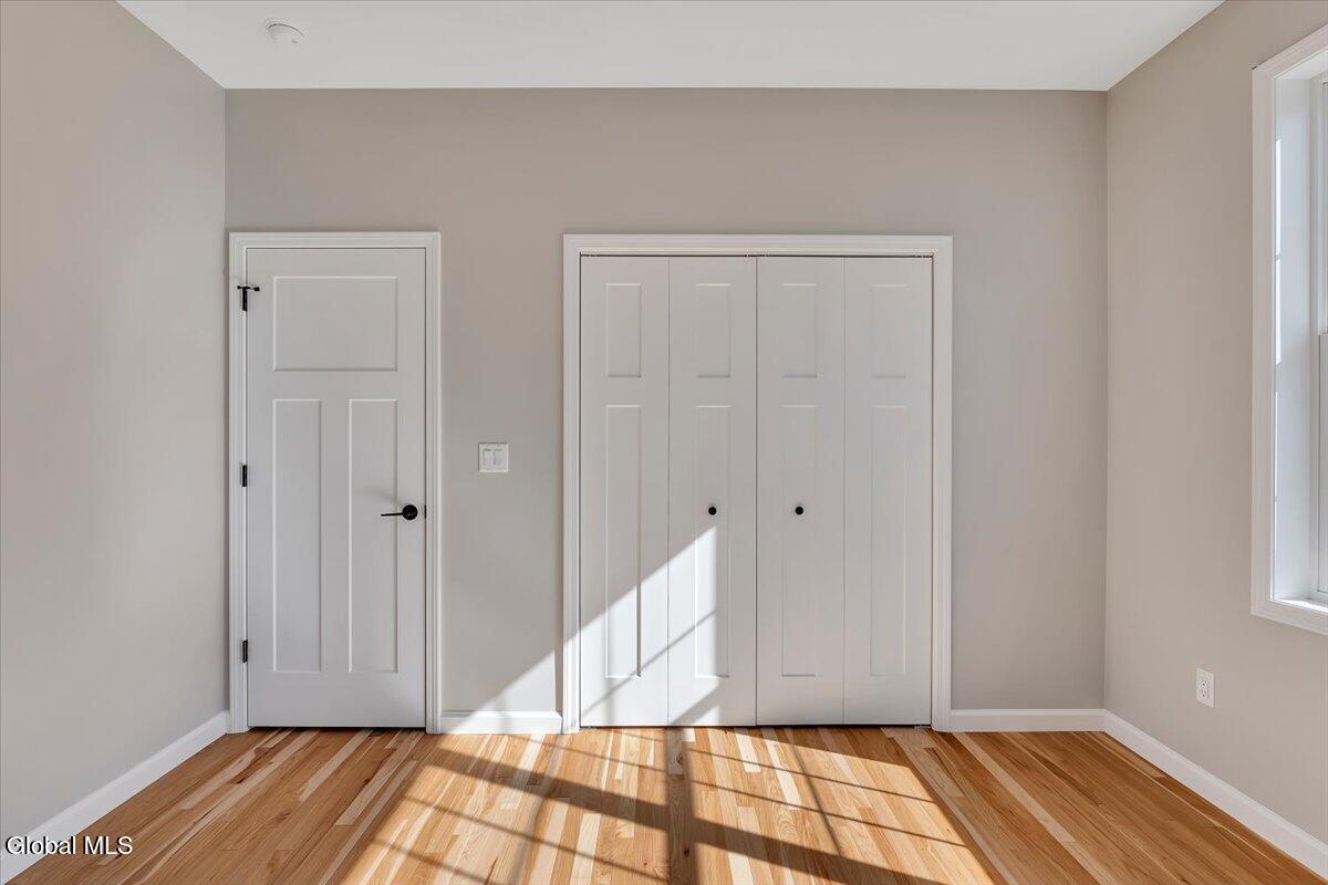 105 Diamond Place Schenectady NY 12306