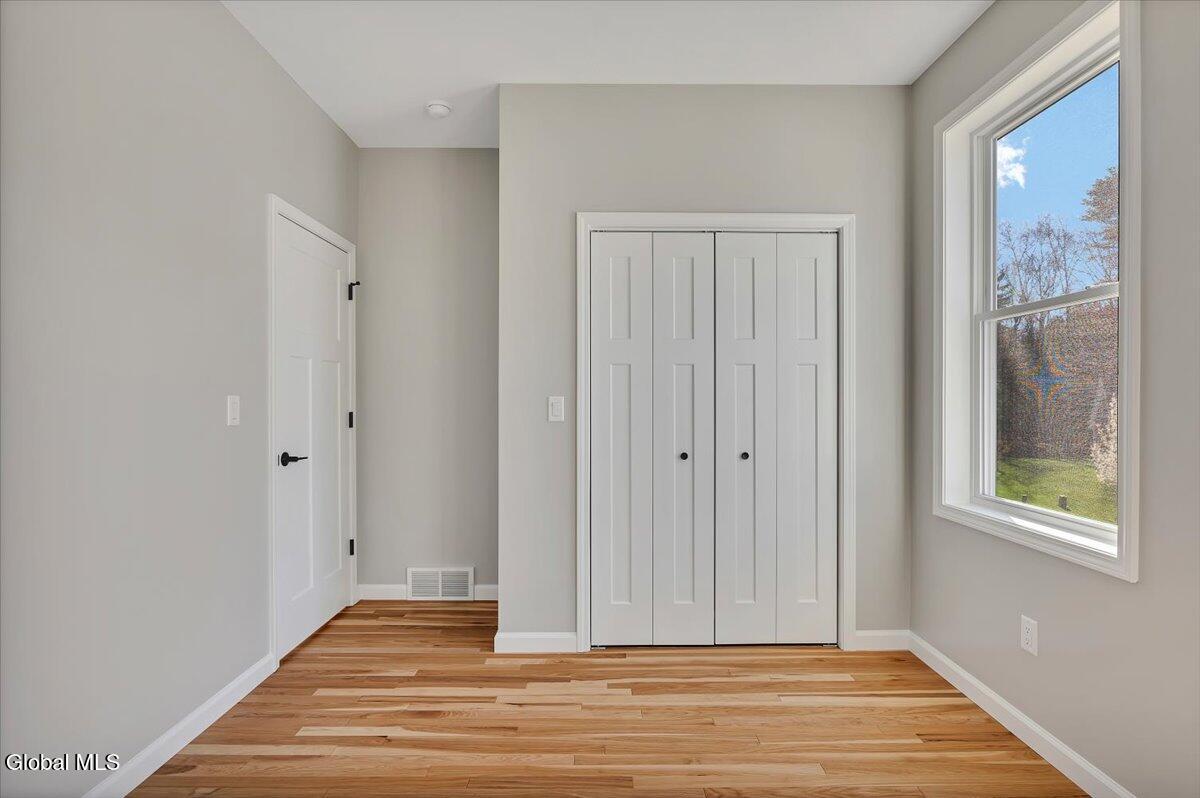 105 Diamond Place Schenectady NY 12306