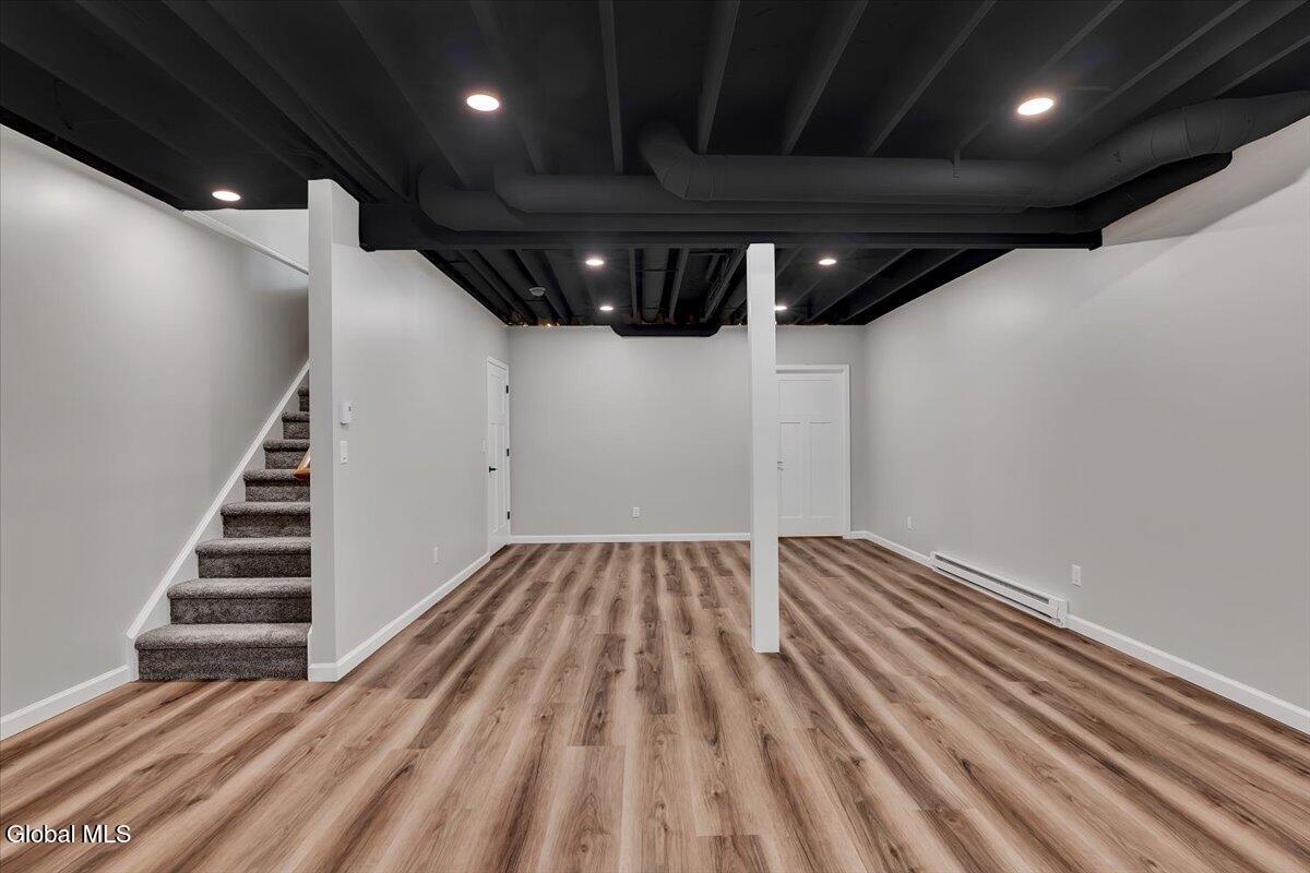 105 Diamond Place Schenectady NY 12306