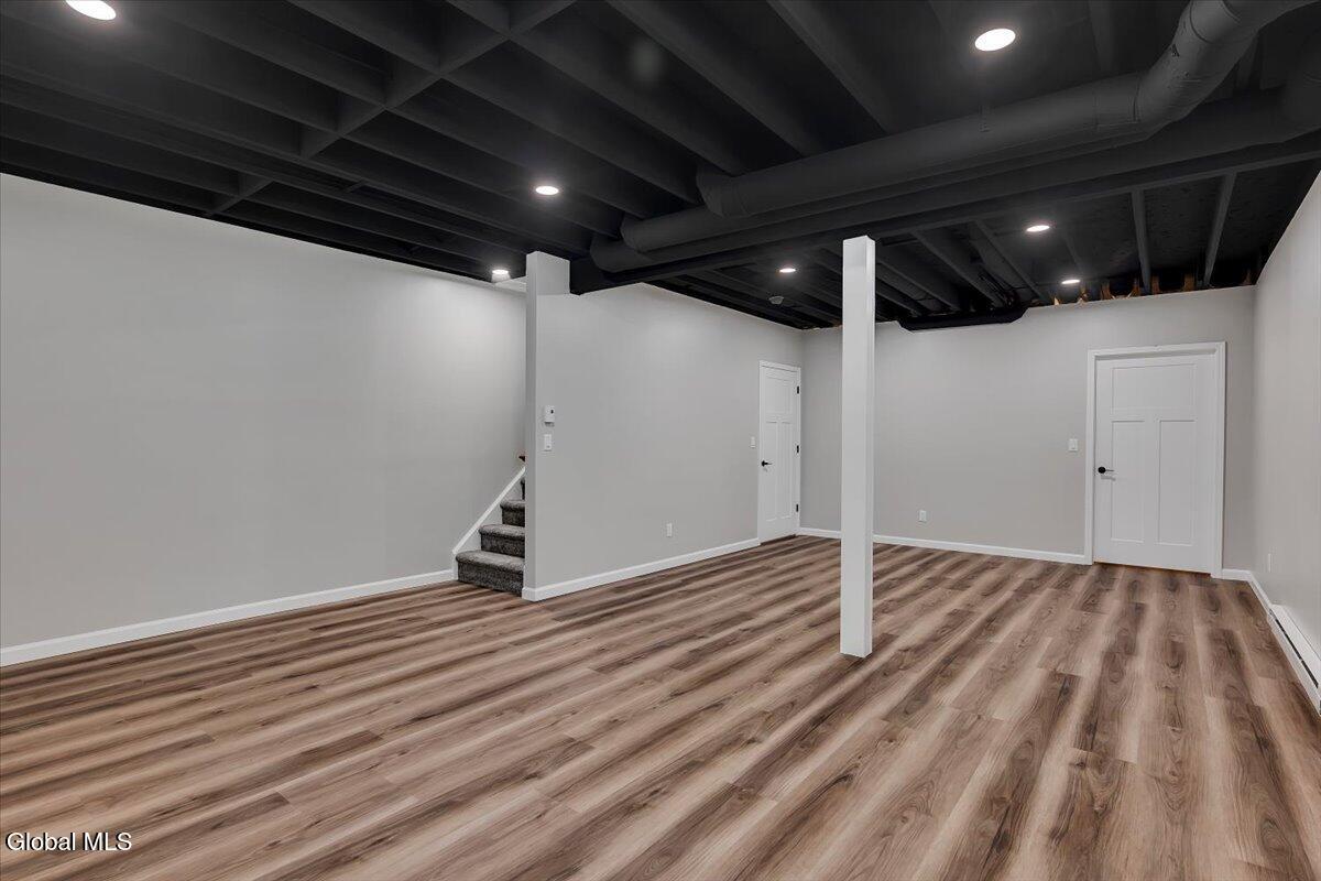 105 Diamond Place Schenectady NY 12306