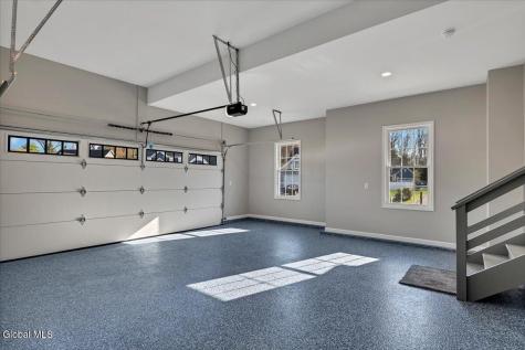 105 Diamond Place Schenectady NY 12306