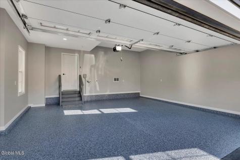 105 Diamond Place Schenectady NY 12306