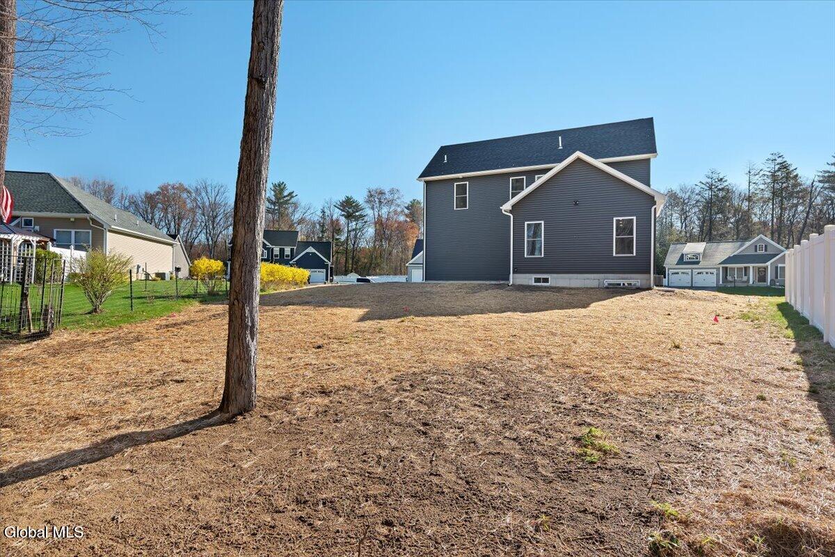 105 Diamond Place Schenectady NY 12306