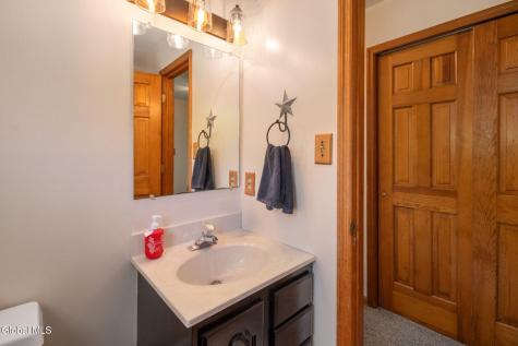 4 Canter Lane Johnstown NY 12095