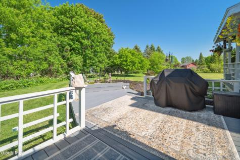 4 Canter Lane Johnstown NY 12095
