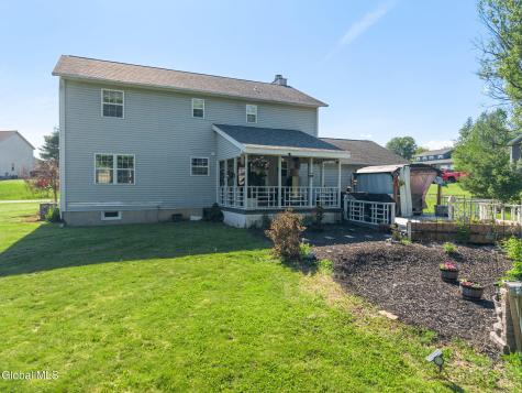 4 Canter Lane Johnstown NY 12095