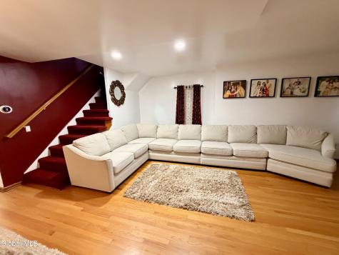 223 Edward Street Schenectady NY 12304