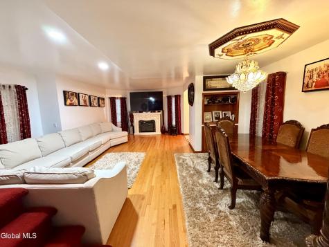 223 Edward Street Schenectady NY 12304