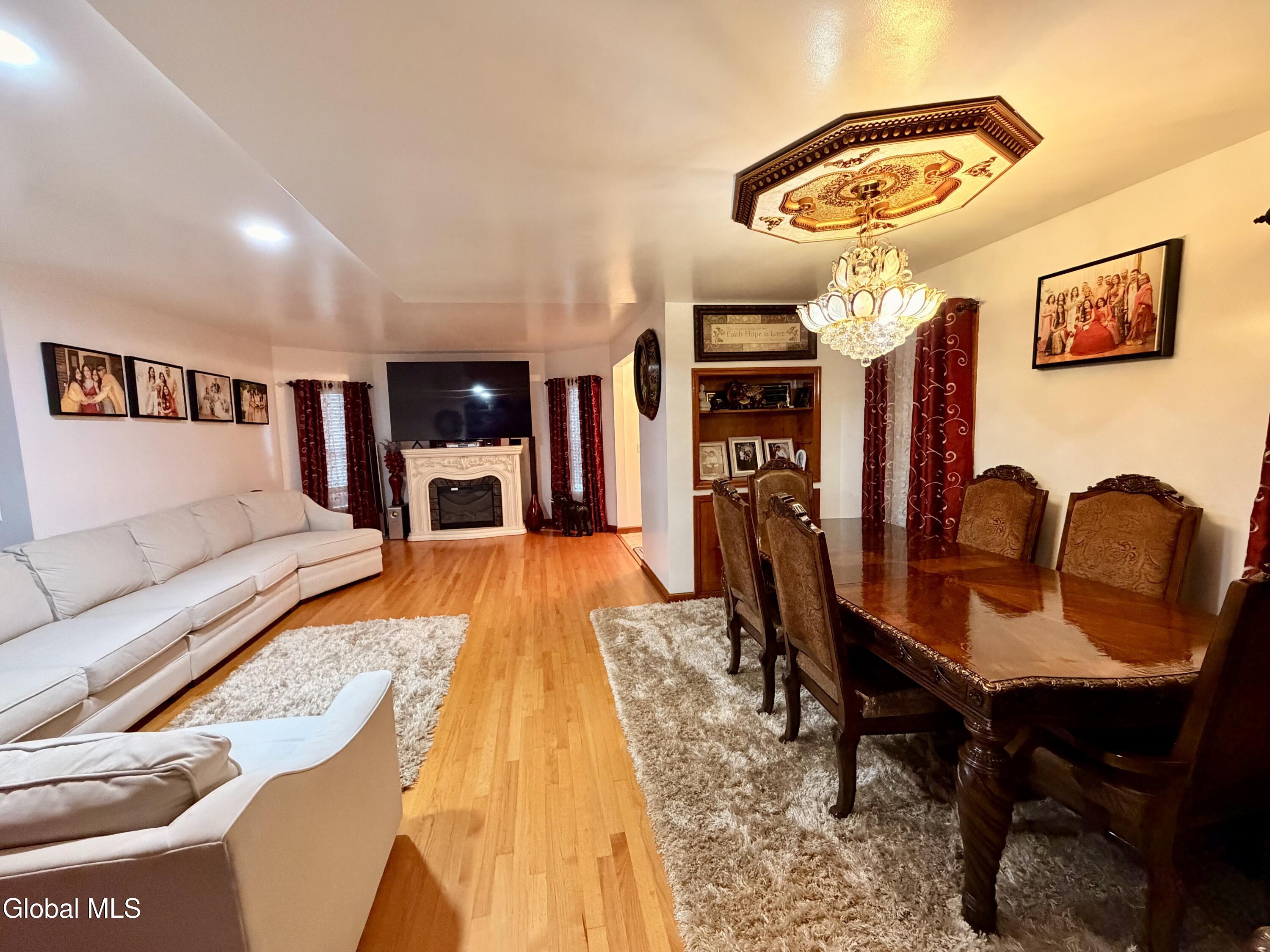 223 Edward Street Schenectady NY 12304