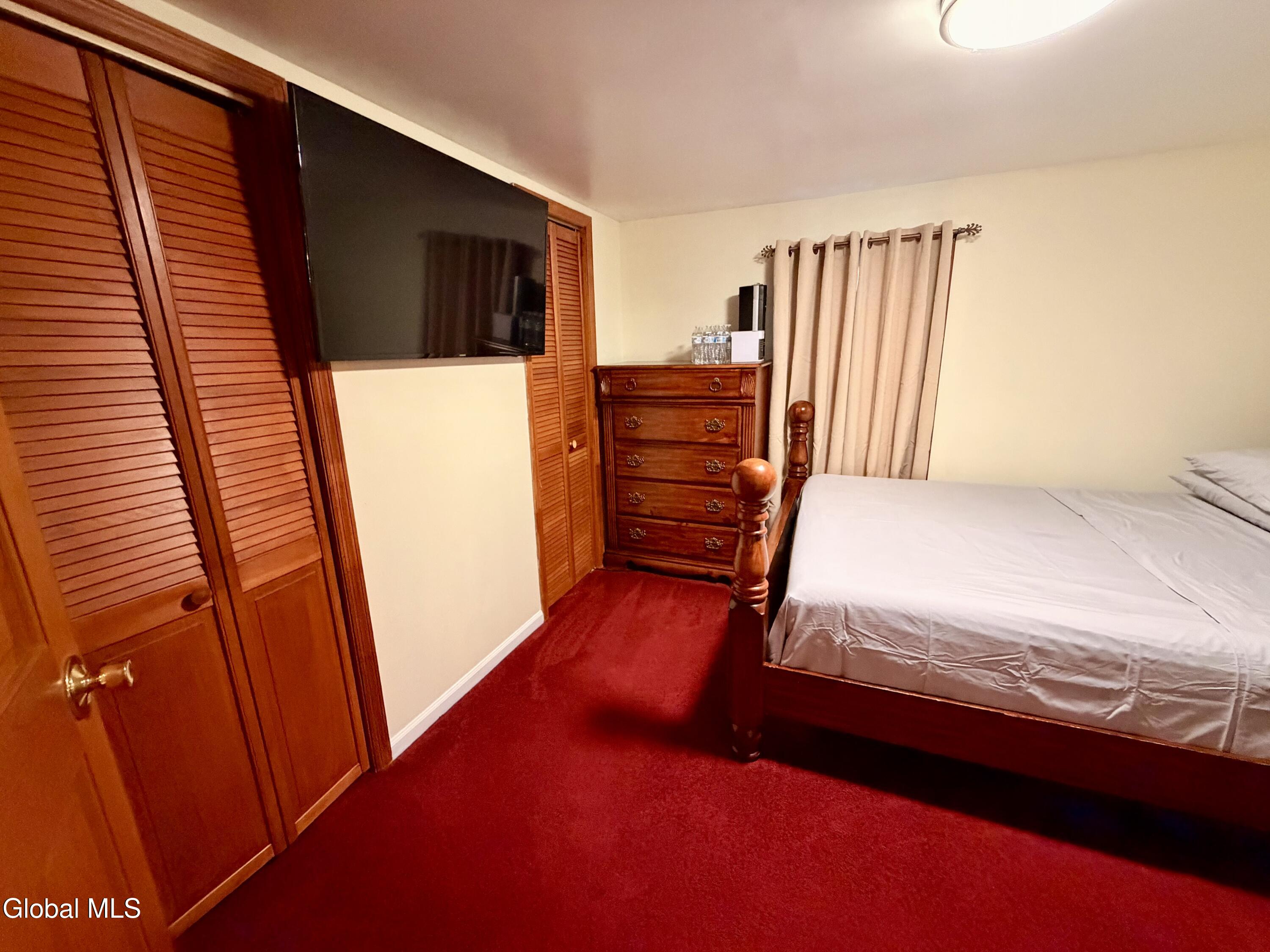 223 Edward Street Schenectady NY 12304