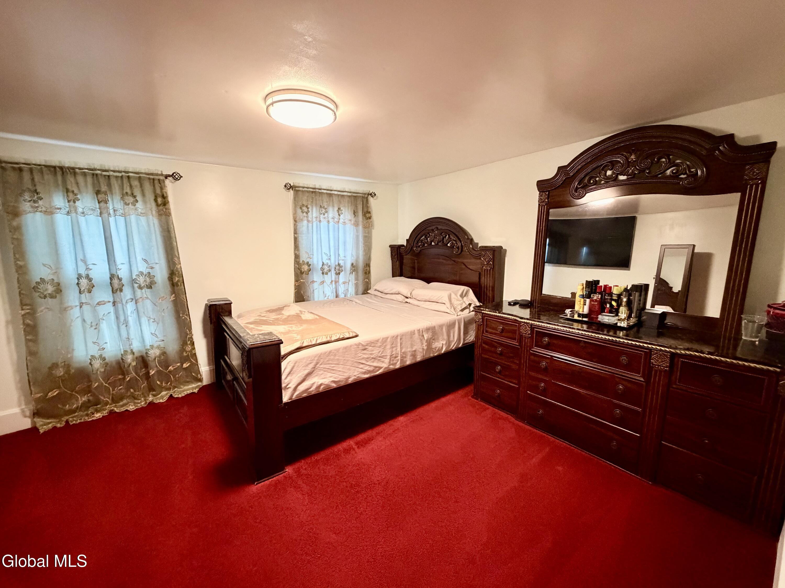 223 Edward Street Schenectady NY 12304