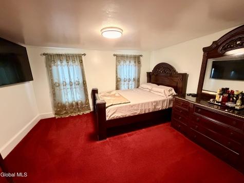223 Edward Street Schenectady NY 12304
