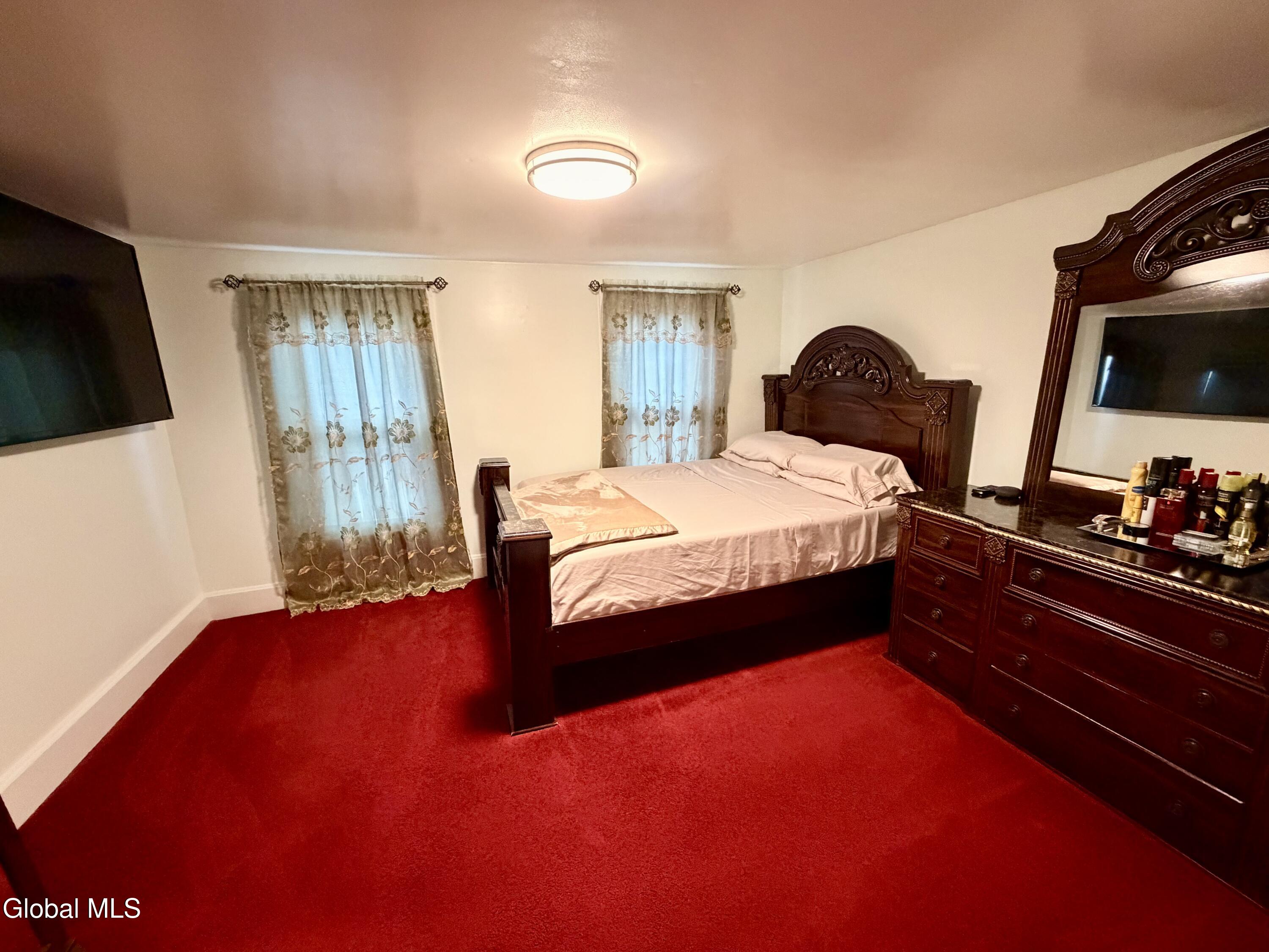 223 Edward Street Schenectady NY 12304