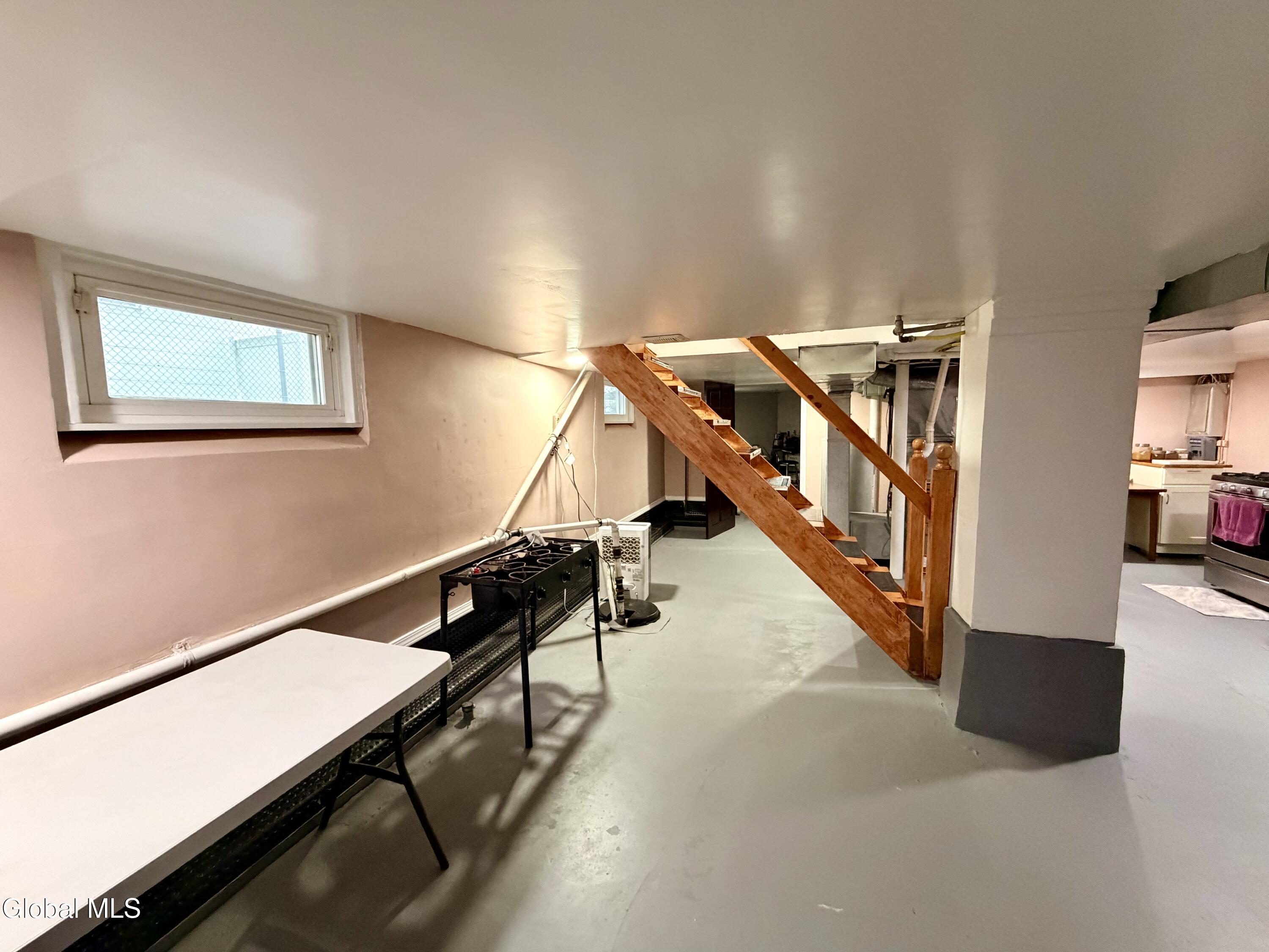 223 Edward Street Schenectady NY 12304