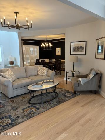 37 Cheshire Way Loudonville NY 12211