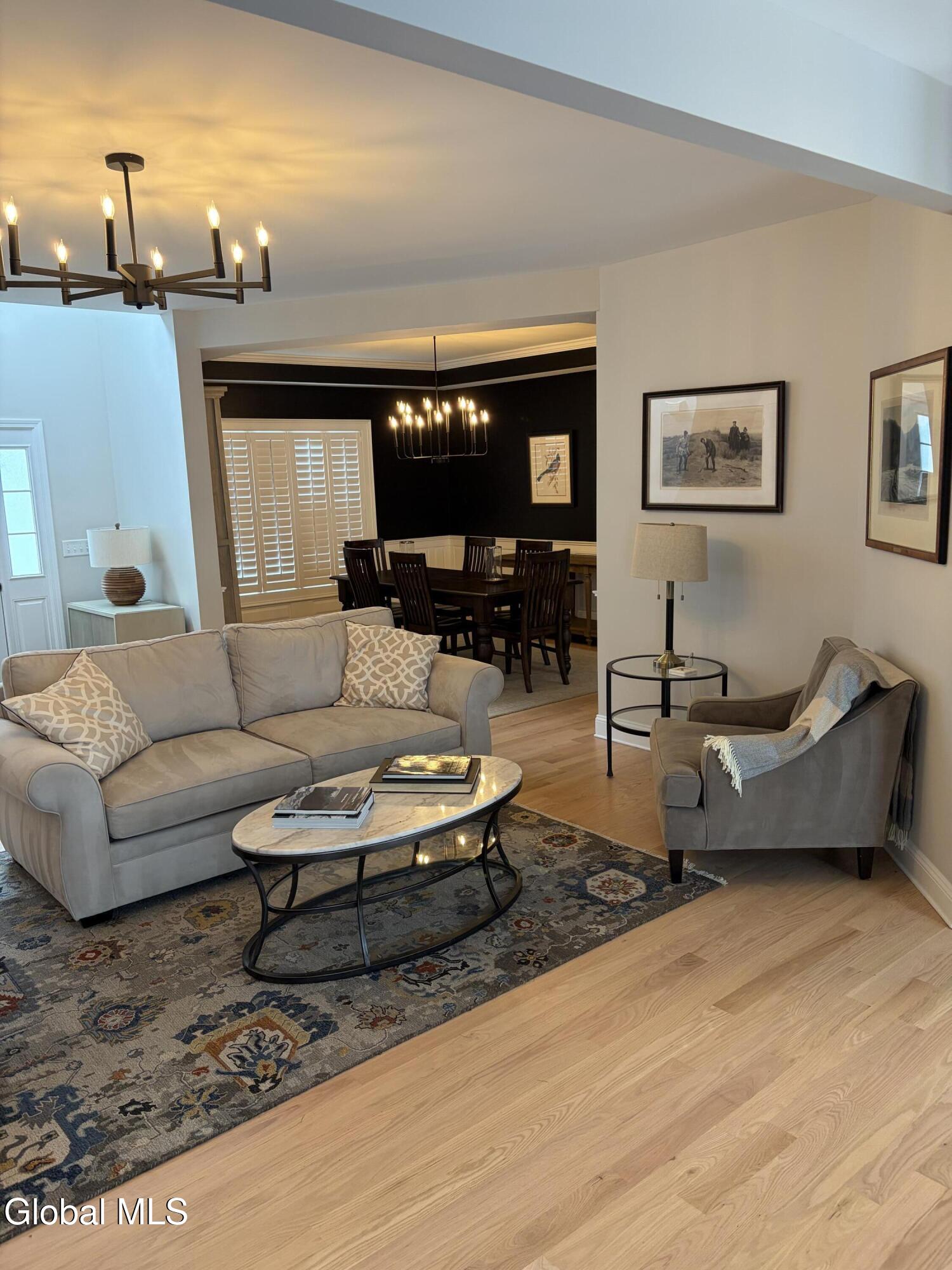 37 Cheshire Way Loudonville NY 12211