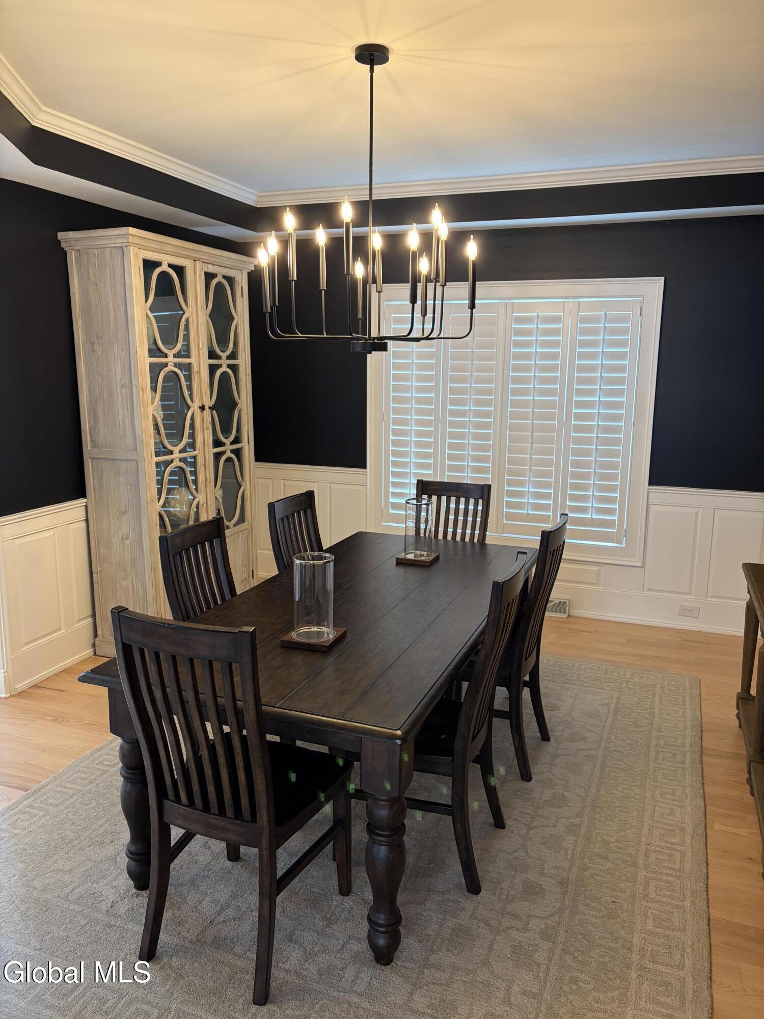 37 Cheshire Way Loudonville NY 12211