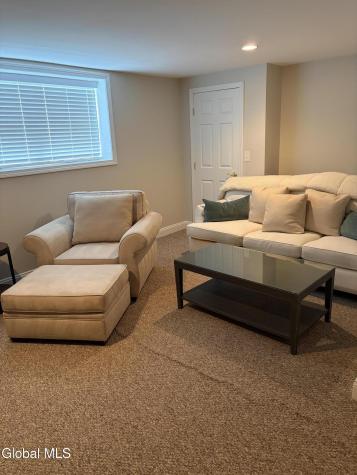 37 Cheshire Way Loudonville NY 12211