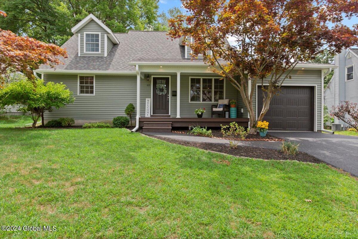 62 Southgate Road Colonie NY 12211