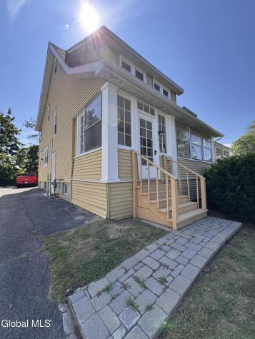 42 Peyster Street Albany NY 12208