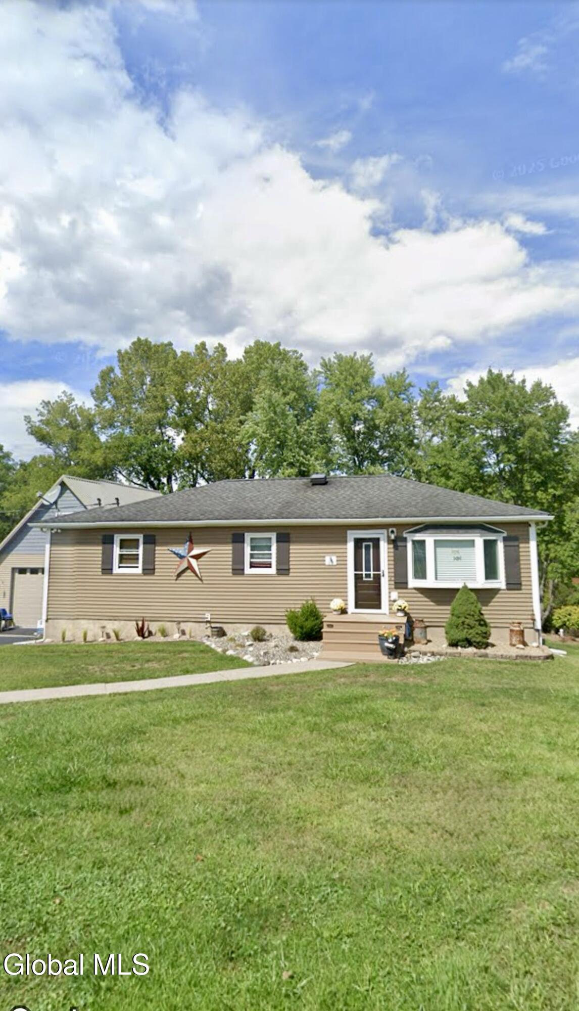 1305 Maple Hill Road Schodack NY 12033