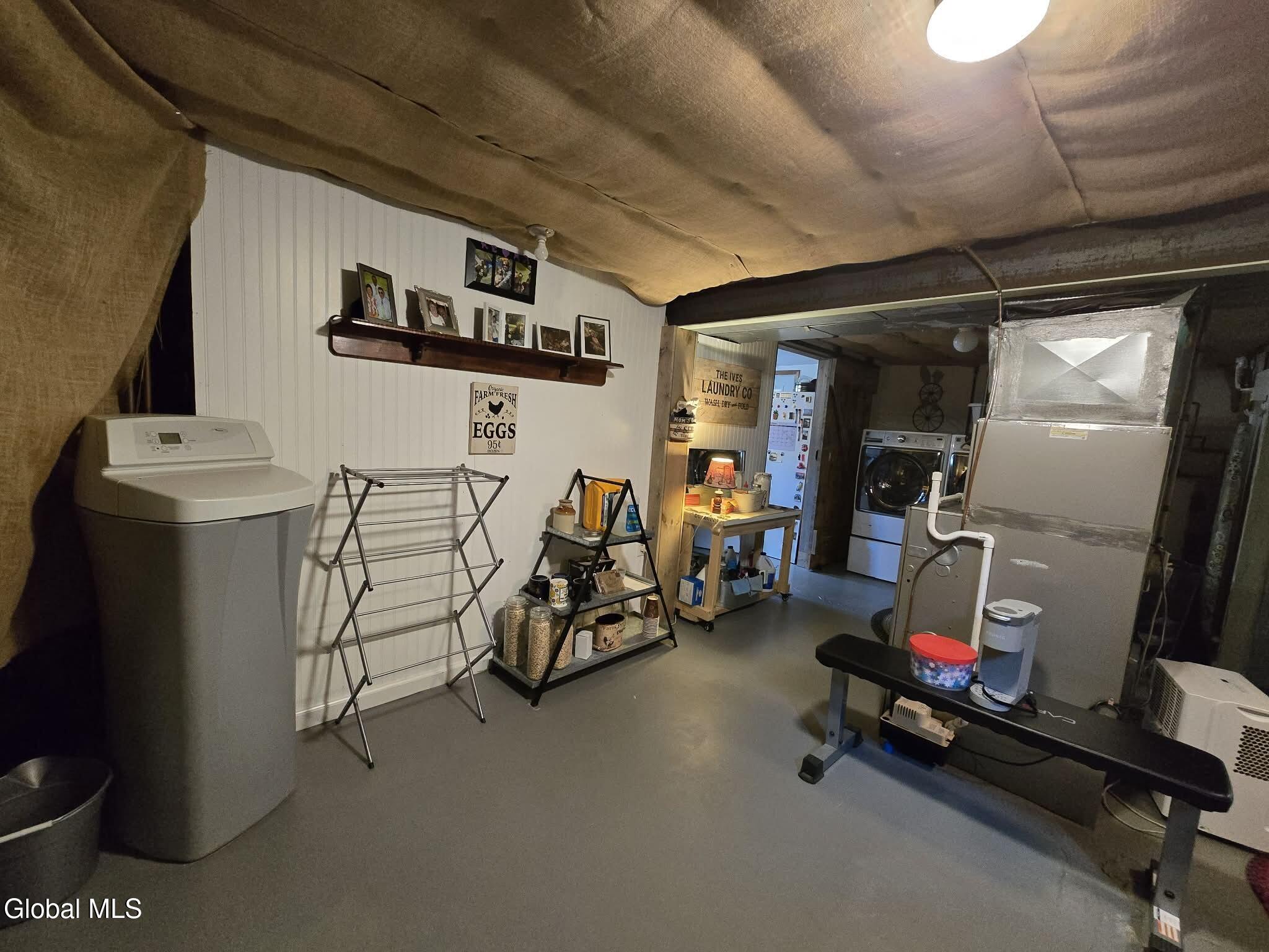 1305 Maple Hill Road Schodack NY 12033