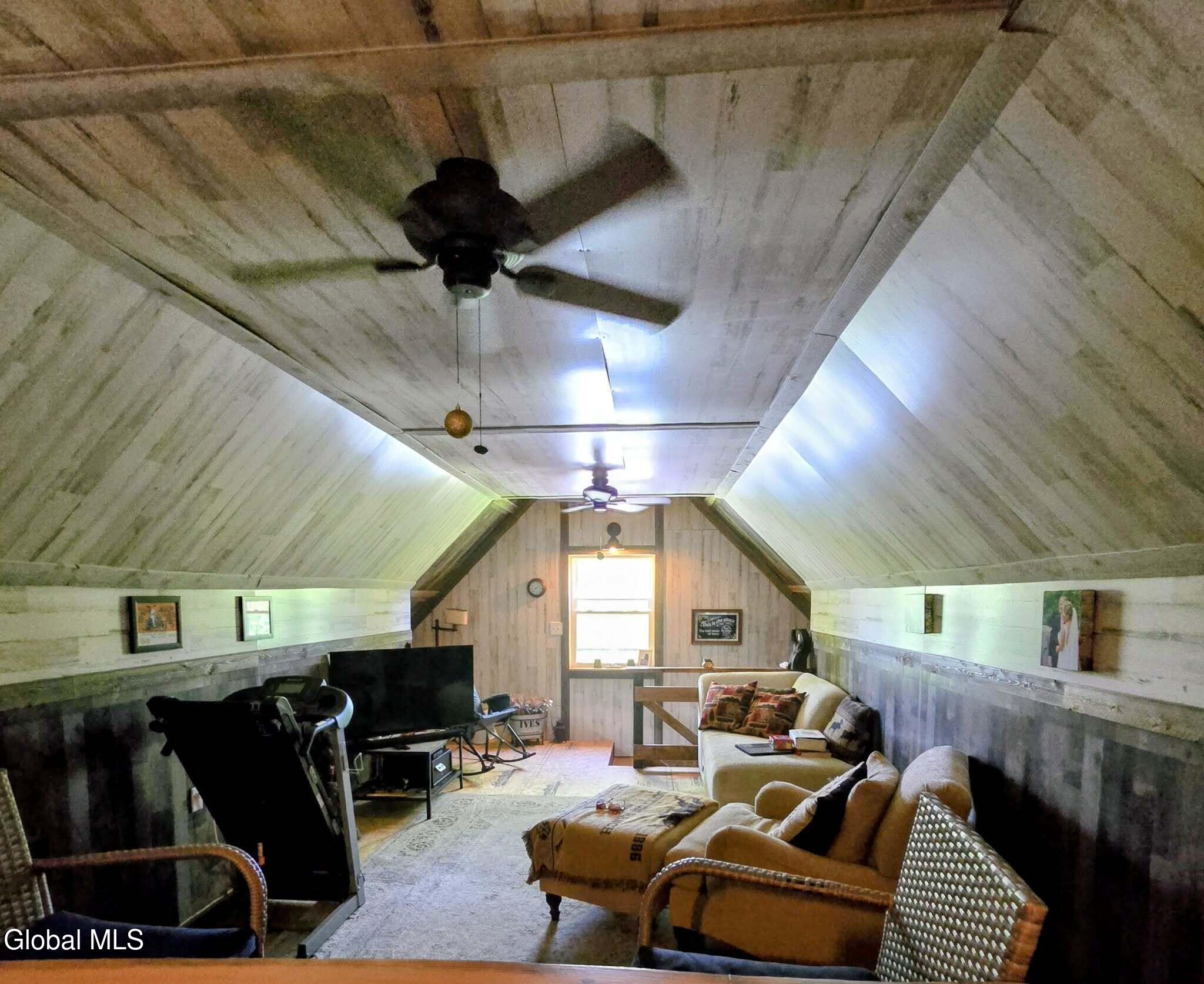 1305 Maple Hill Road Schodack NY 12033
