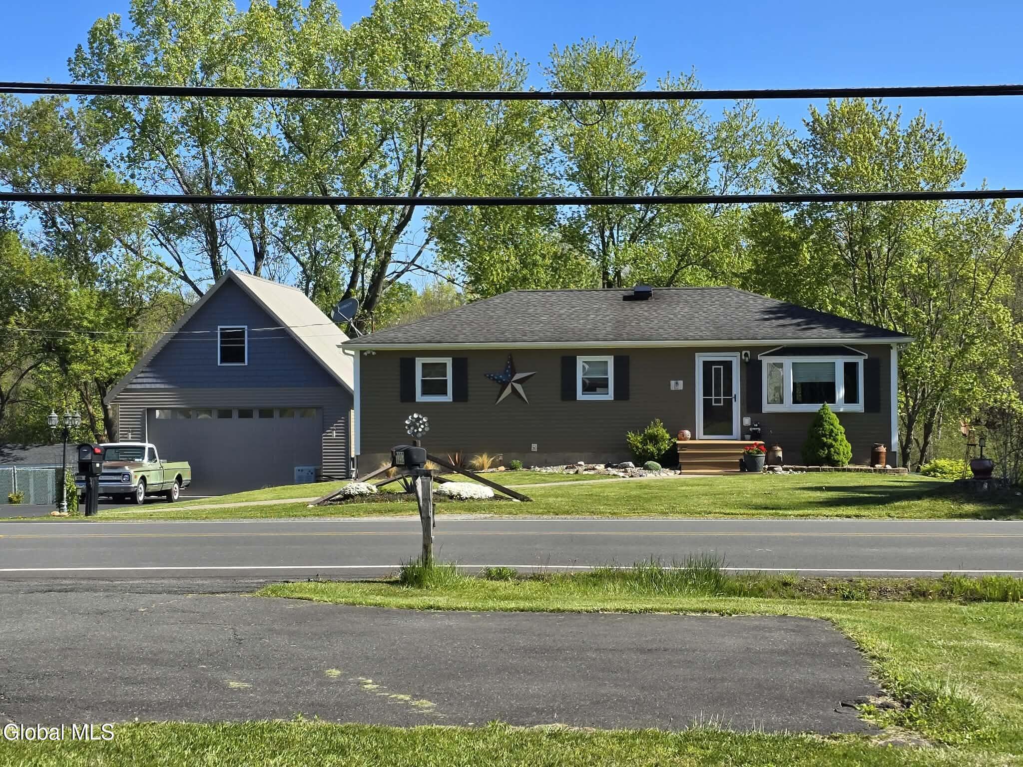 1305 Maple Hill Road Schodack NY 12033