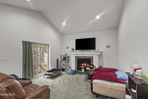 31 Kimberly Lane Queensbury NY 12804