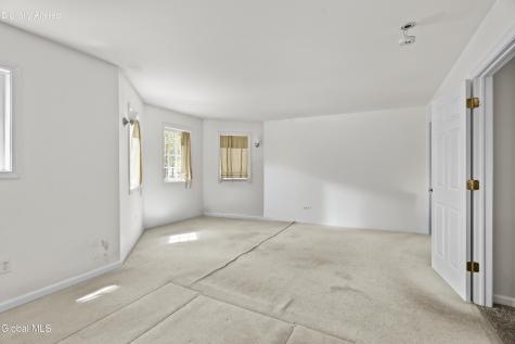 31 Kimberly Lane Queensbury NY 12804