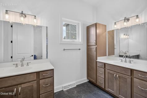 12 Kenzie Court Ballston NY 12020