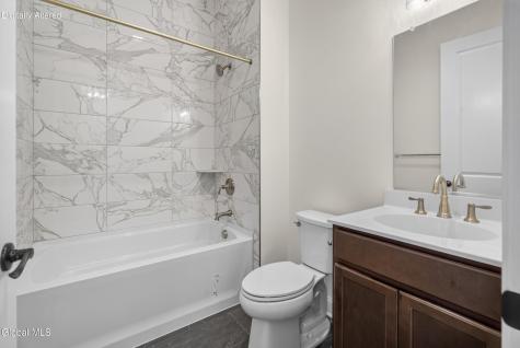 12 Kenzie Court Ballston NY 12020