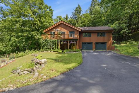 30 Constitution Way Queensbury NY 12804