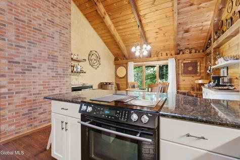 30 Constitution Way Queensbury NY 12804