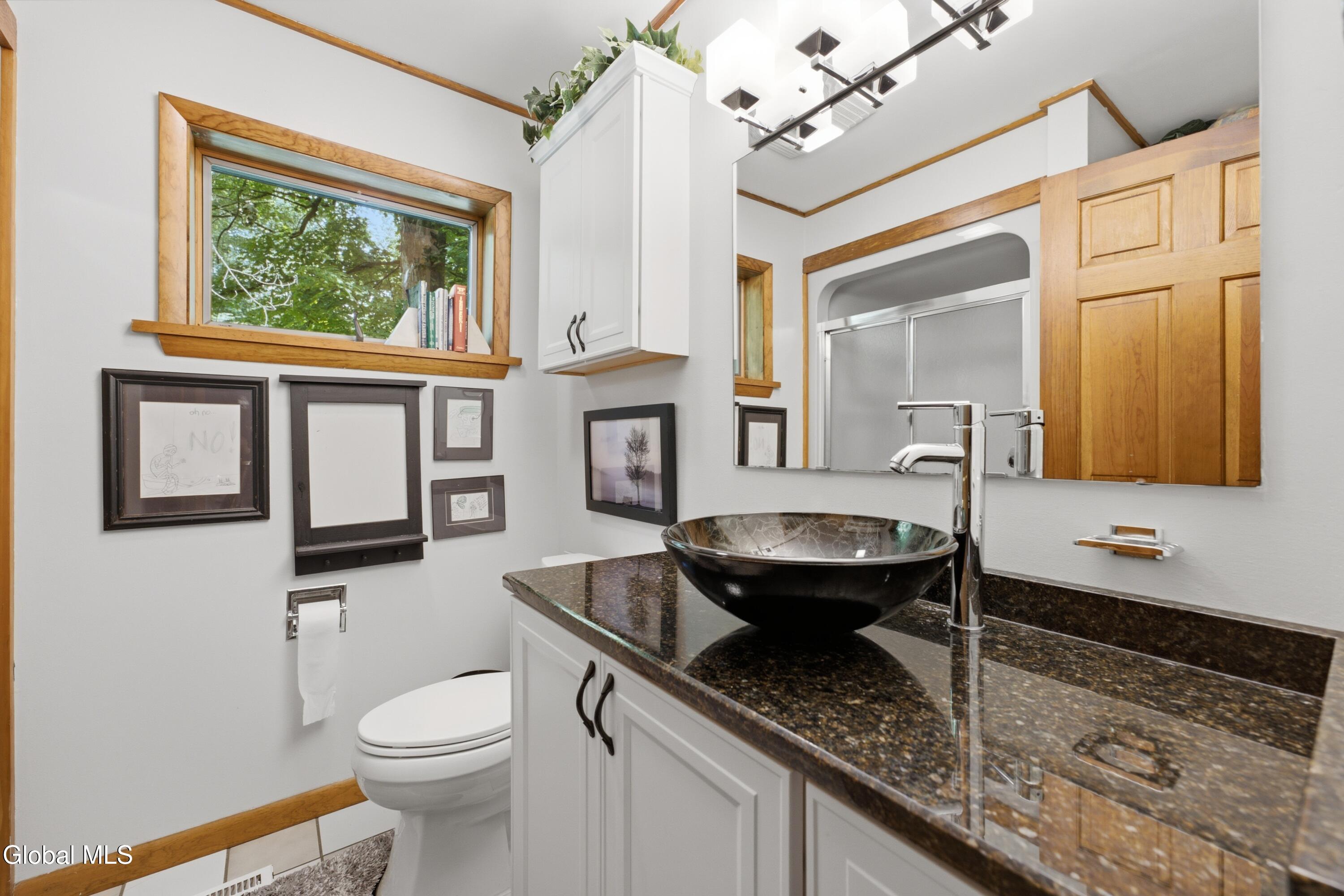 30 Constitution Way Queensbury NY 12804