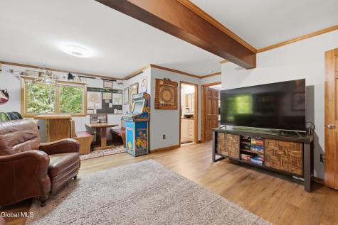 30 Constitution Way Queensbury NY 12804